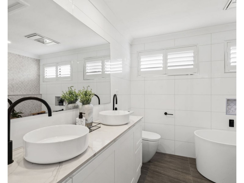 60 Ian Street, Greystanes NSW 2145