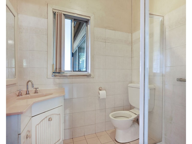 11 Paul Crescent, South Wentworthville NSW 2145