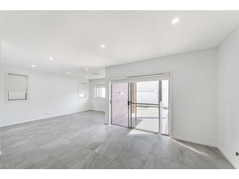 69  Deerubbin Drive, Glenmore Park NSW 2745