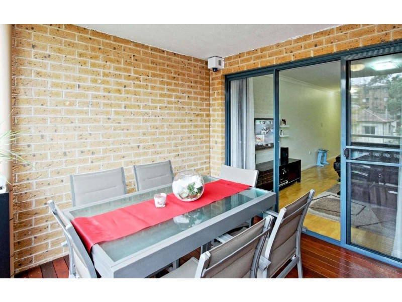 18/42-46  Treves St, Merrylands NSW 2160