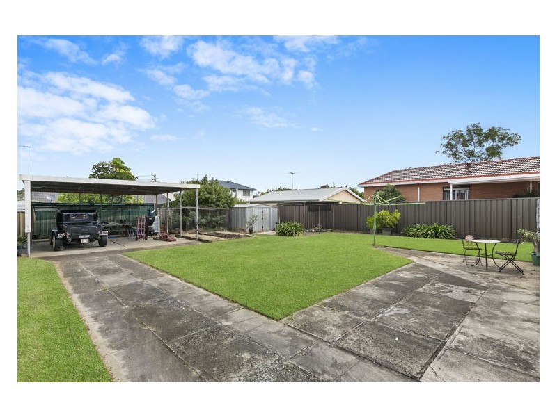 6 Lowana Avenue, Merrylands NSW 2160