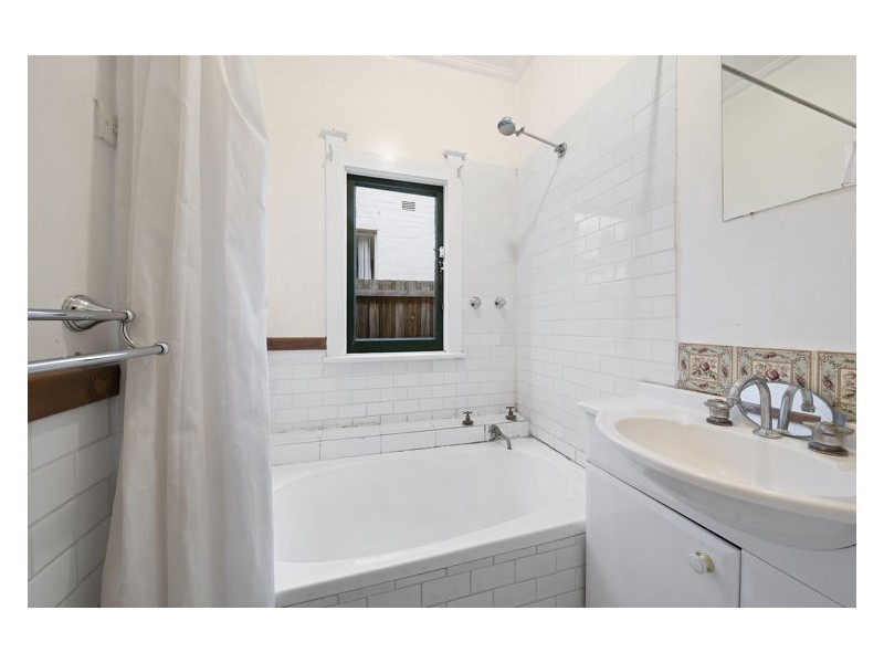 18a Grimwood Street, Granville NSW 2142