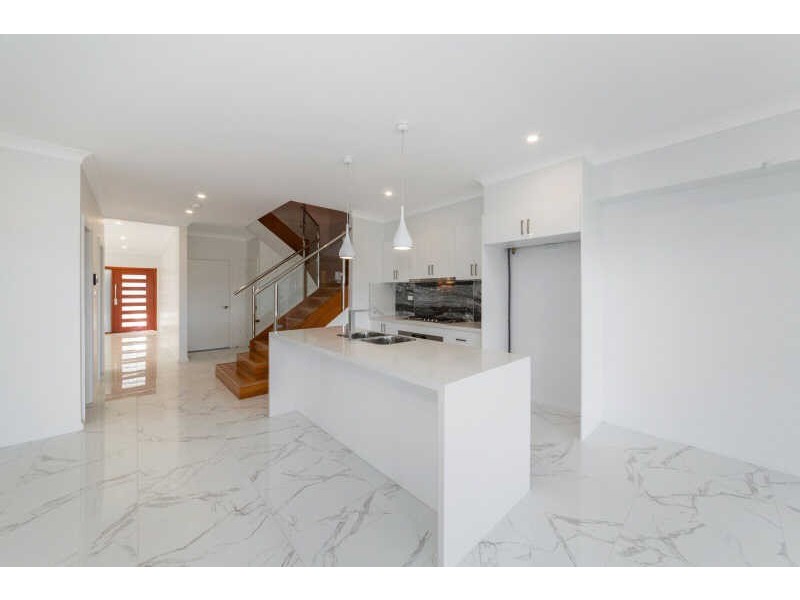 136a  Smith Street, Pendle Hill NSW 2145