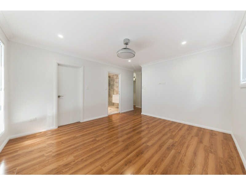 136a  Smith Street, Pendle Hill NSW 2145