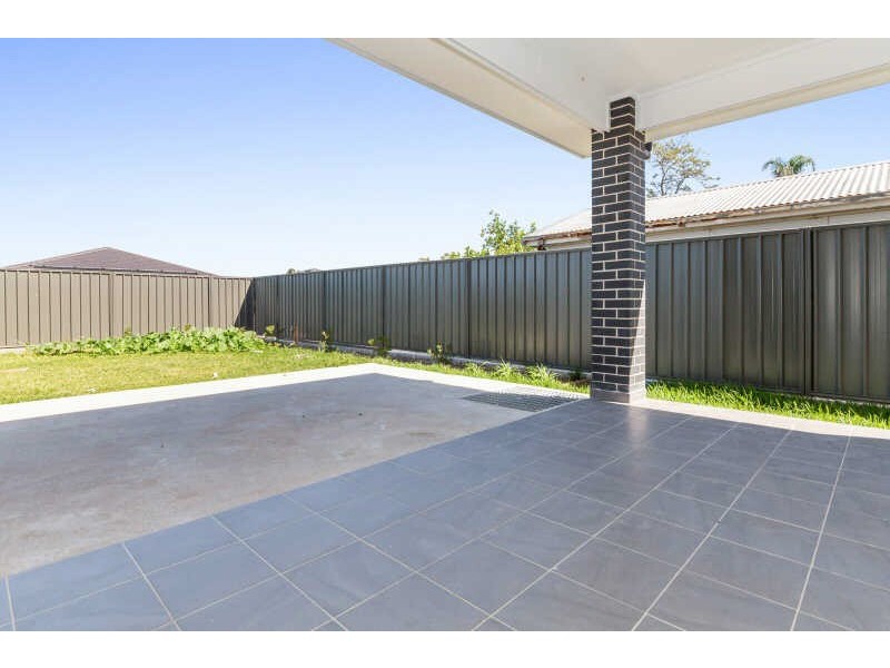 136a  Smith Street, Pendle Hill NSW 2145