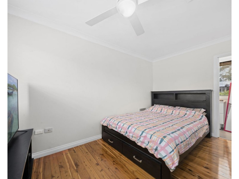 15 Harris Road, Constitution Hill NSW 2145