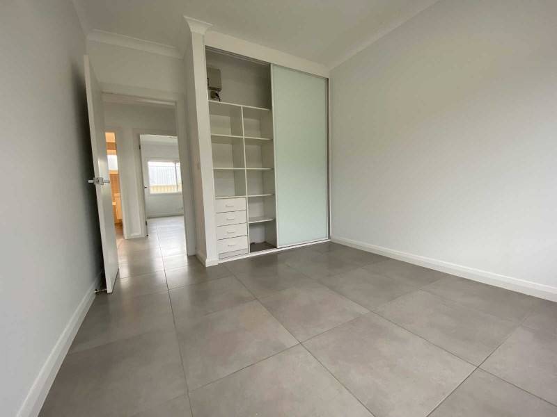 8  Sandra Street, Woodpark NSW 2164