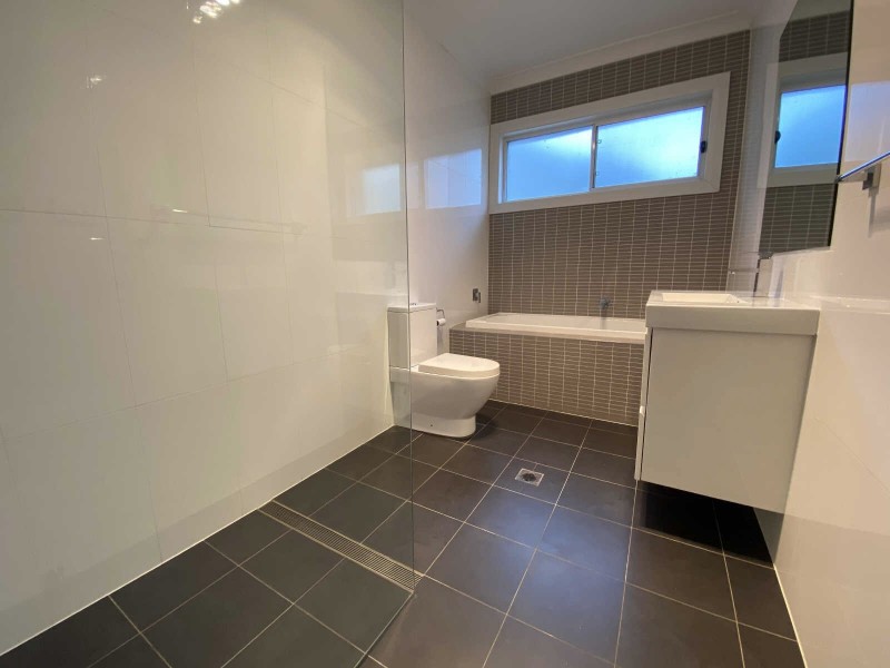 8  Sandra Street, Woodpark NSW 2164