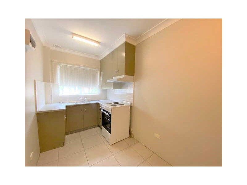 4/25  Sheffield Street, Merrylands NSW 2160