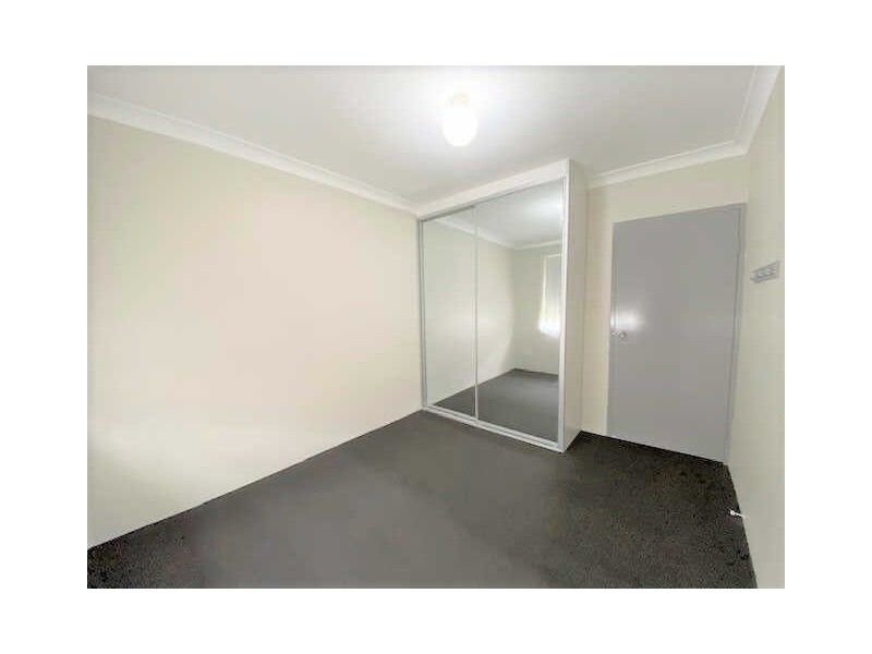 4/25  Sheffield Street, Merrylands NSW 2160