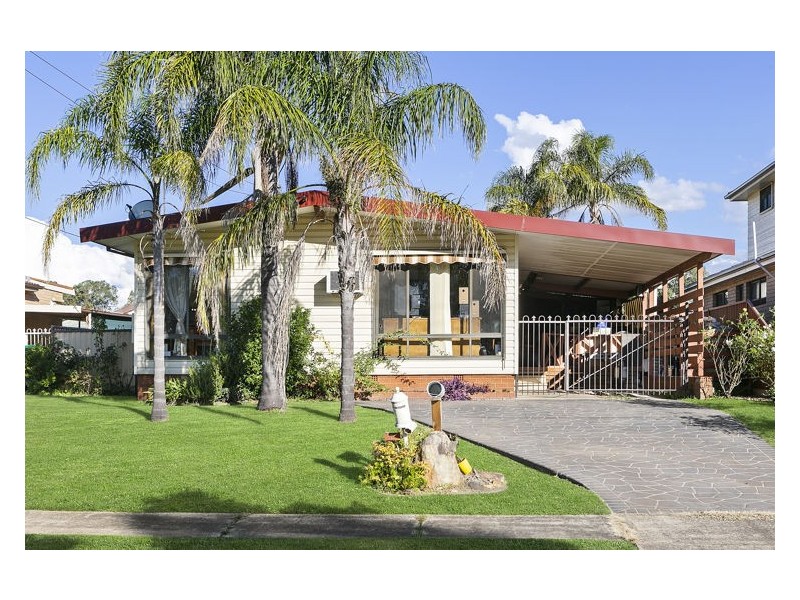 8 Cumberland Road, Greystanes NSW 2145