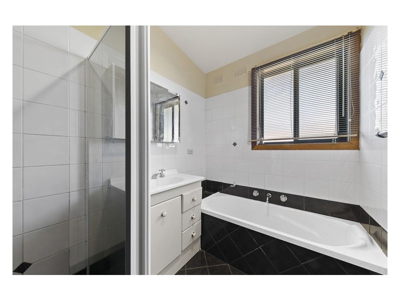 8 Cumberland Road, Greystanes NSW 2145