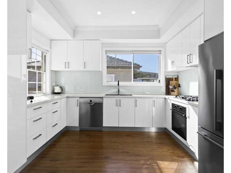 61 Damien Avenue, Greystanes NSW 2145