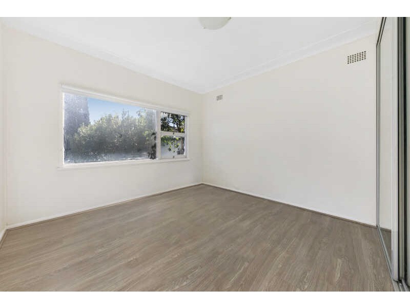 2  Bryson Street, Toongabbie NSW 2146