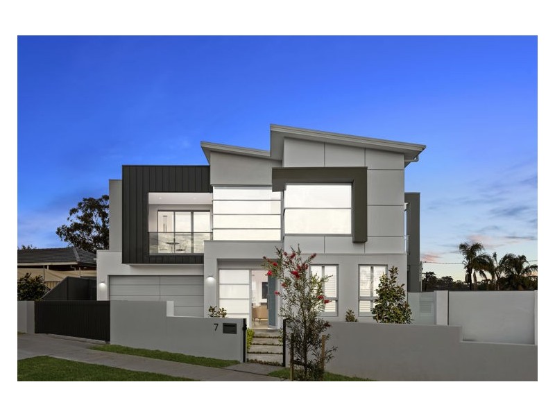 7 Dell Street, Merrylands NSW 2160