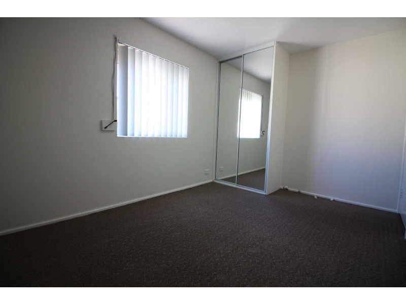 37 Runyon Avenue, Greystanes NSW 2145