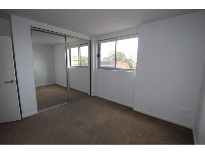 25/4-6 CENTENARY ROAD, Merrylands NSW 2160