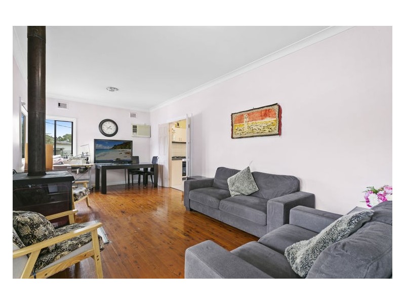 17 Verlie Street, South Wentworthville NSW 2145