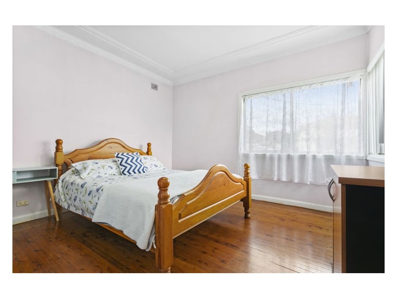 17 Verlie Street, South Wentworthville NSW 2145
