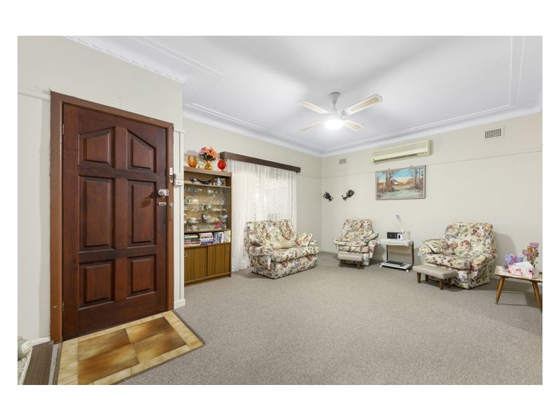 120 Jersey Road, South Wentworthville NSW 2145