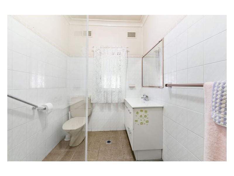 120 Jersey Road, South Wentworthville NSW 2145