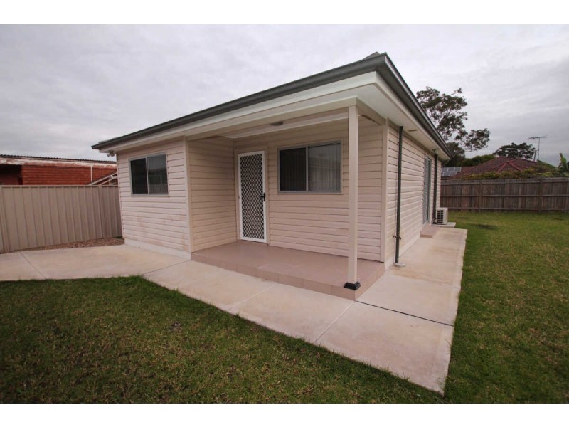 10A GALTON STREET, Smithfield NSW 2164