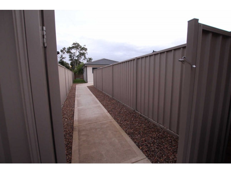 10A GALTON STREET, Smithfield NSW 2164