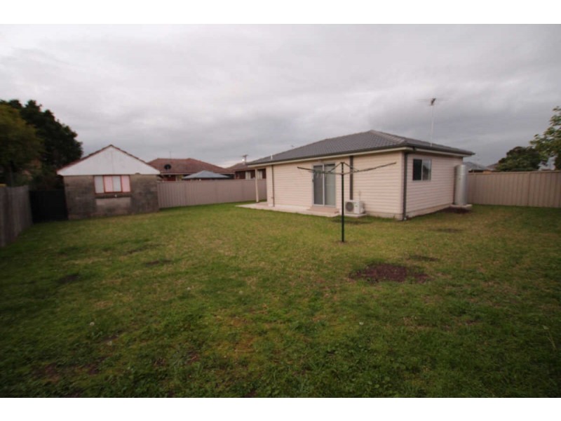 10A GALTON STREET, Smithfield NSW 2164