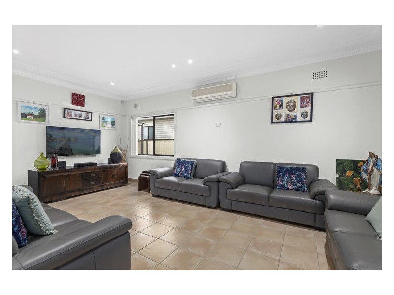 62 Lansdowne Street, Merrylands NSW 2160