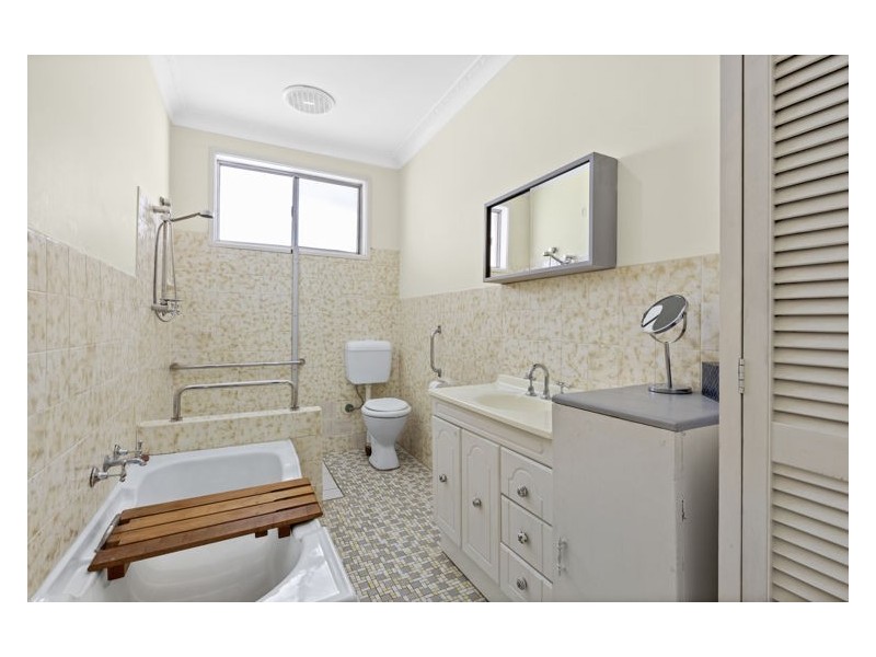 86 Harris Street, Merrylands NSW 2160