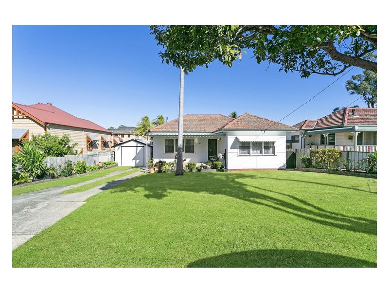 6 Phyllis Crescent, Guildford NSW 2161