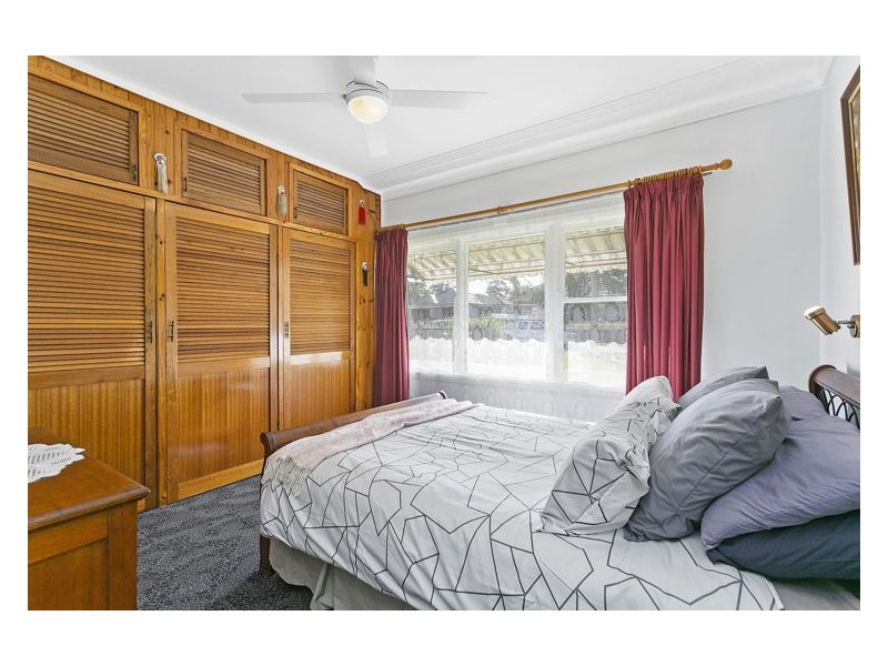 6 Phyllis Crescent, Guildford NSW 2161