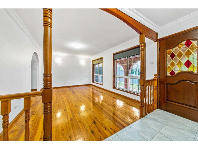 822 MERRYLANDS ROAD, Greystanes NSW 2145