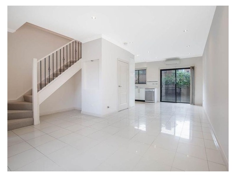 9/509-511 Wentworth Avenue, Toongabbie NSW 2146