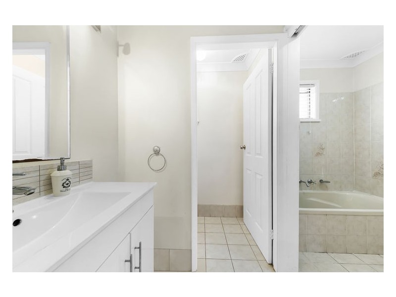 86 Kootingal Street, Greystanes NSW 2145