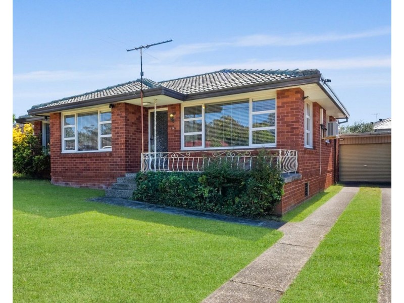 30 Yoogali Street, Merrylands NSW 2160