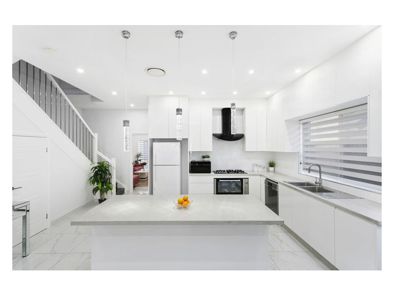 1a Yeend Street, Merrylands NSW 2160