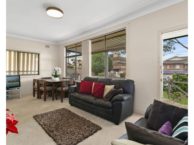 1 Brotherton Street, South Wentworthville NSW 2145