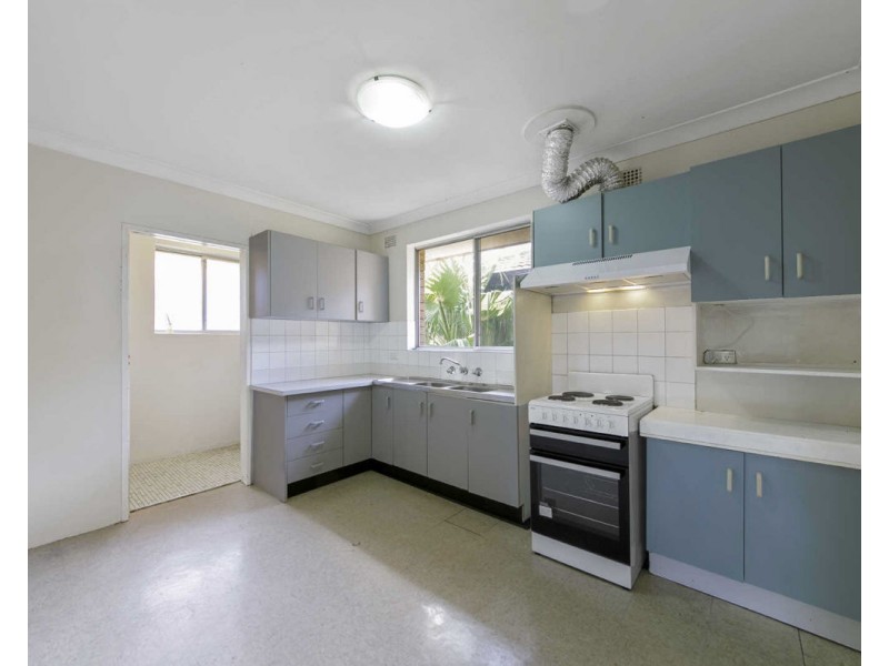8/32-34 Clyde Street, Granville NSW 2142