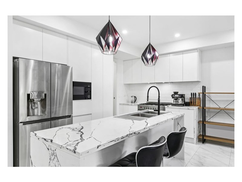 8a Allison Road, Guildford NSW 2161