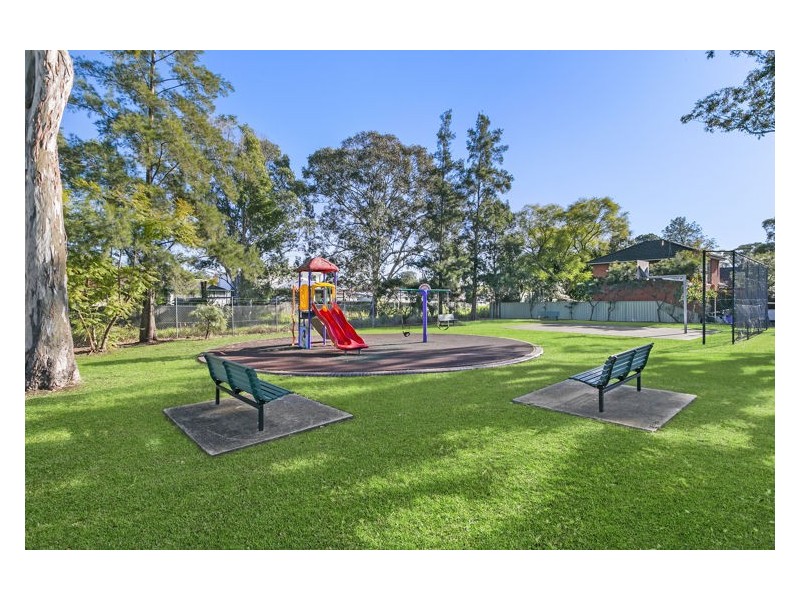 21 Nancy Street, Pendle Hill NSW 2145