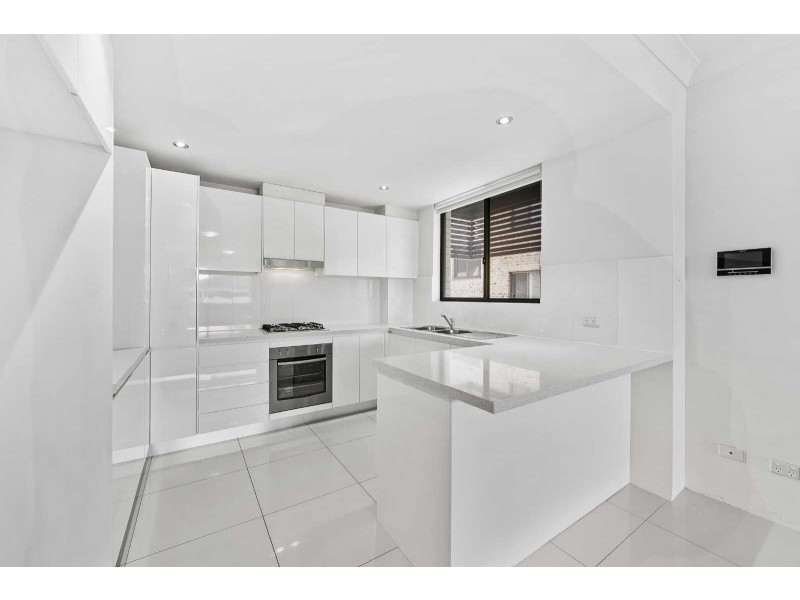 5/16  Caroline Street, Westmead NSW 2145