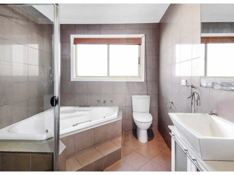 6A  Warra Street, Wentworthville NSW 2145