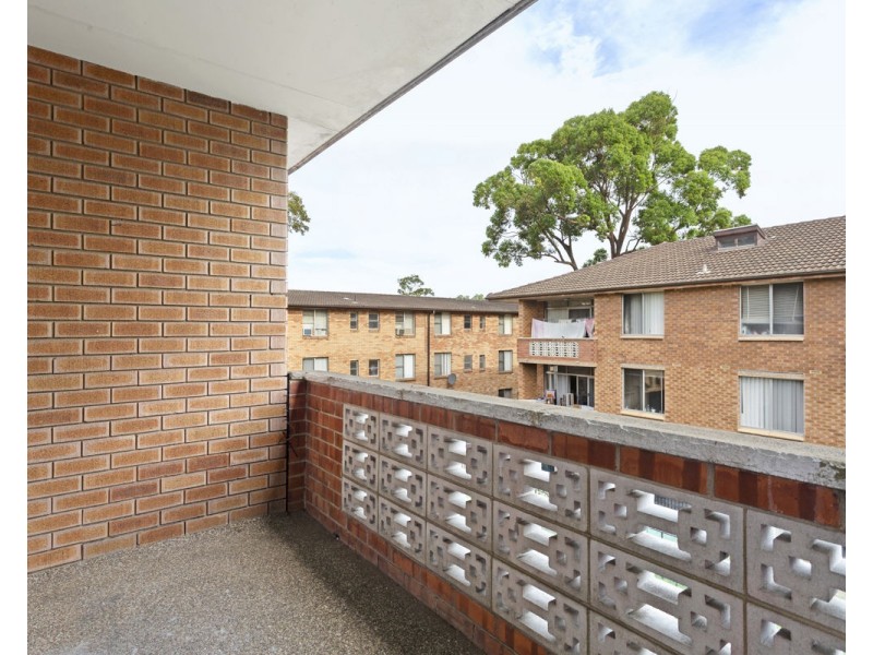 19/25-27 St Ann Street, Merrylands NSW 2160