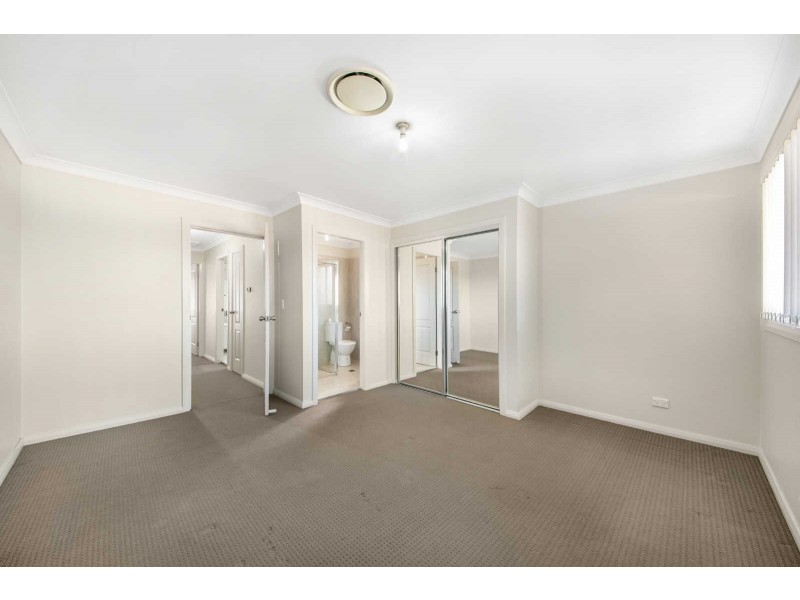 1/16 HIGHLAND AVENUE, Toongabbie NSW 2146