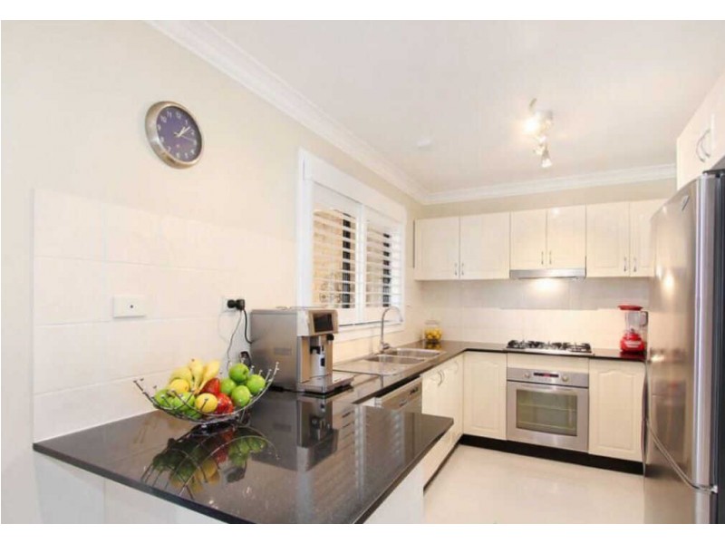 11 BERITH ROAD, Greystanes NSW 2145