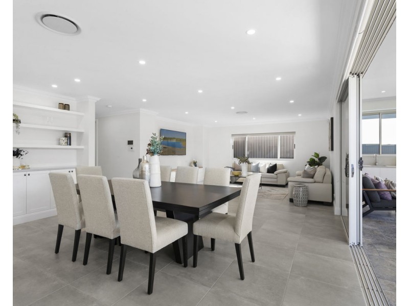 76 Lance Crescent, Greystanes NSW 2145