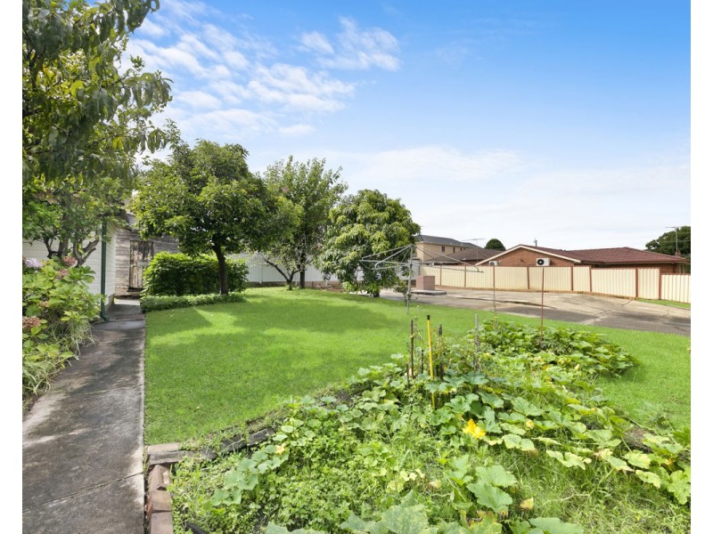 54 Woodstock Street, Guildford NSW 2161