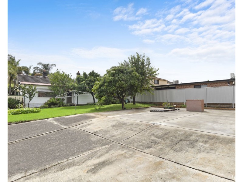 54 Woodstock Street, Guildford NSW 2161