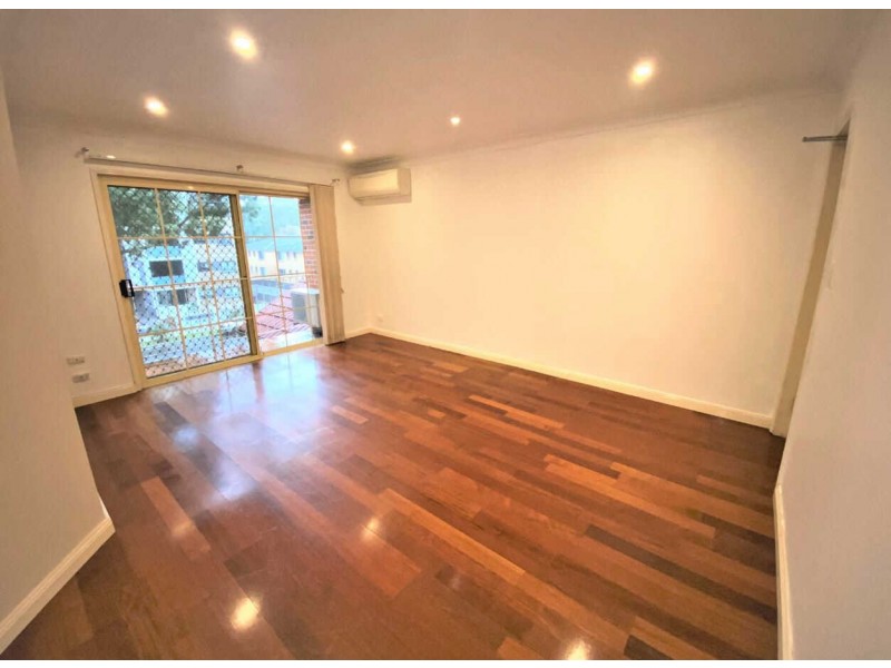 8/31-33  Lane Street, Wentworthville NSW 2145